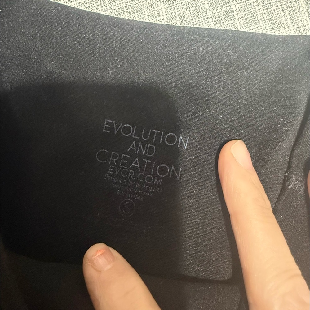 Evolution and Creation Black Activewear - image 4